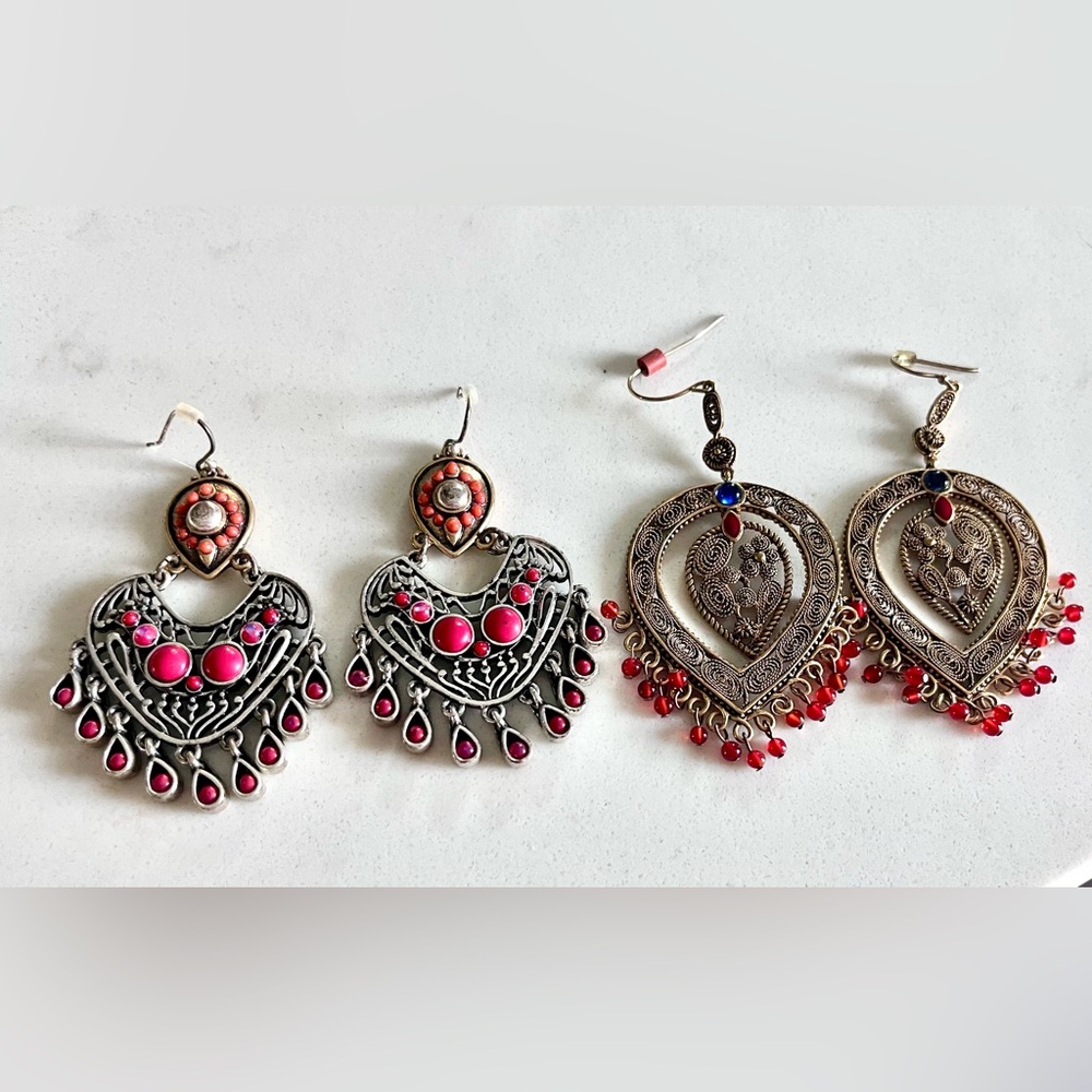 Lot of 8 sets of earrings. Fun bright styles. Most Lucky brand or Fossil.